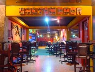 Saltimboca Tourist In Hotel Bacolod Bagian luar foto